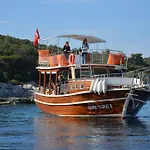 Deniz Yildizi Hotel