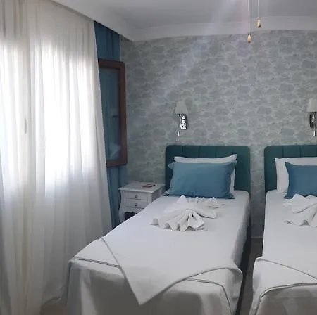 Deniz Yildizi Szálloda *