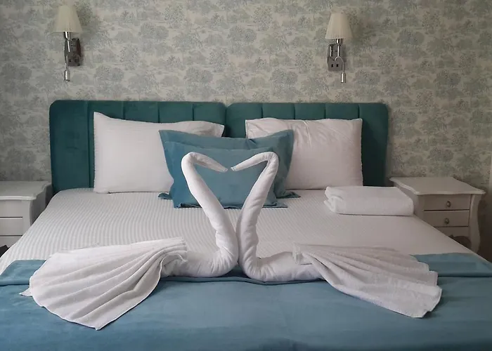 Deniz Yildizi * Seferihisar